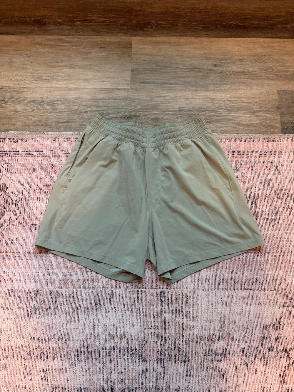 Lululemon Pace Breaker Linerless Shorts 5"